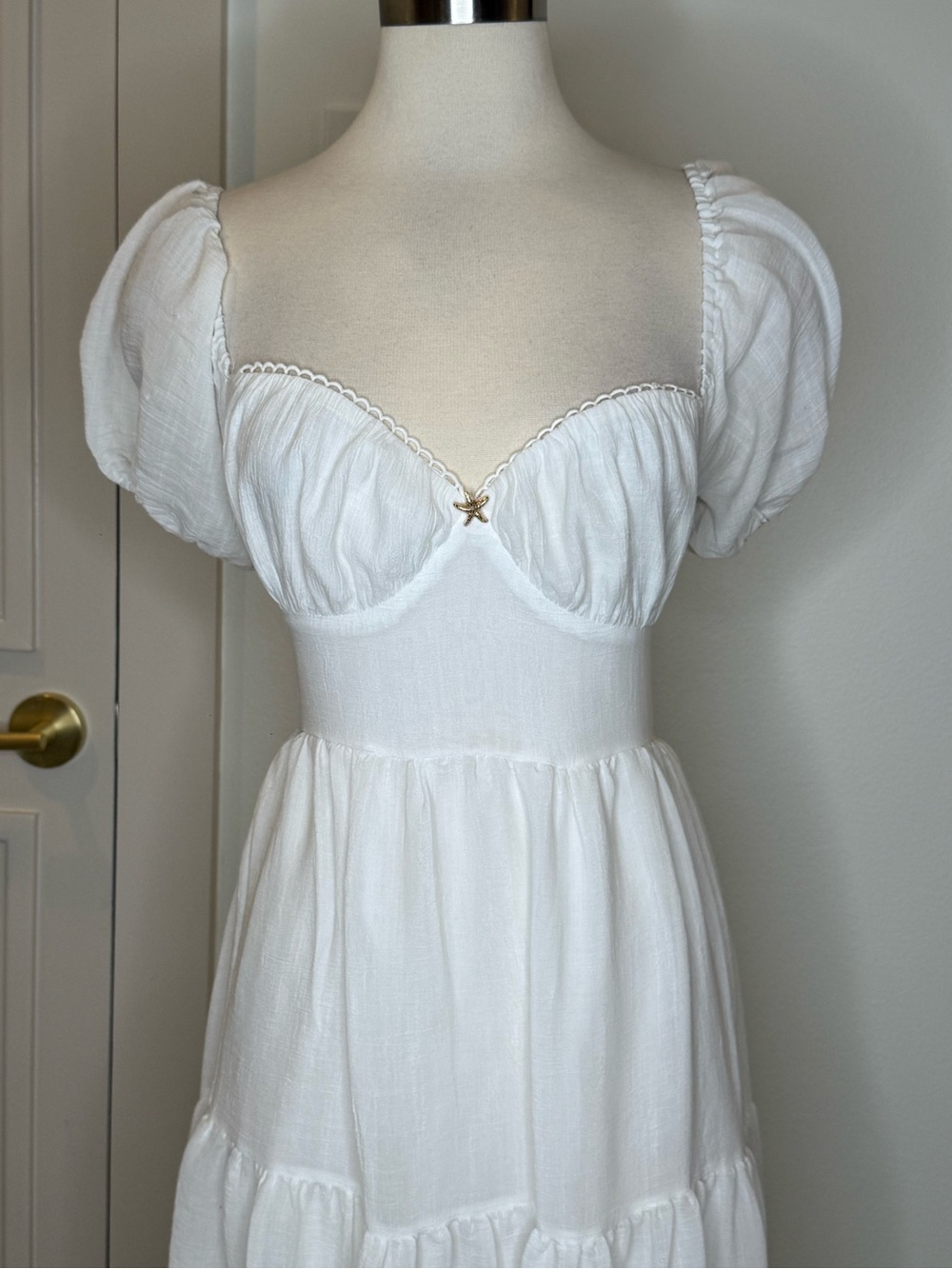 White Puff-Sleeve Sweetheart Midi Dress
